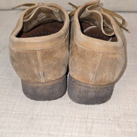 Clark’s Originals Wallabee Chukka Boots Suede Leather Size 6M main image 4